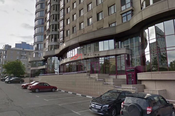 Сдам торговое помещение, 200 м²