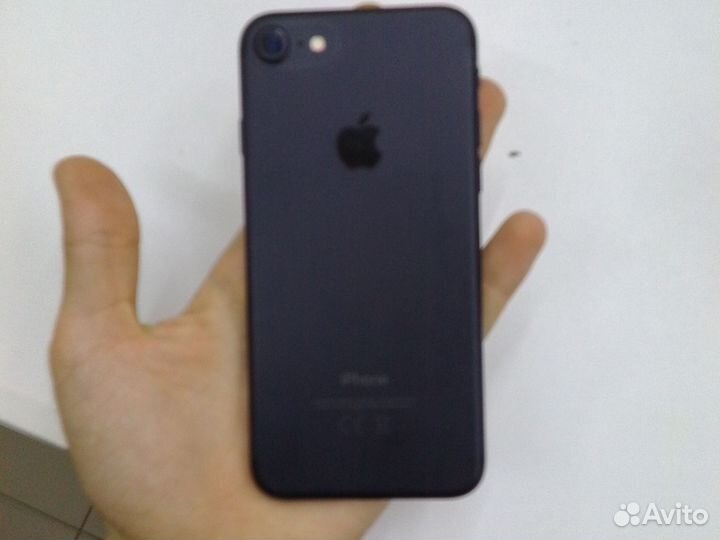 iPhone 7, 32 ГБ