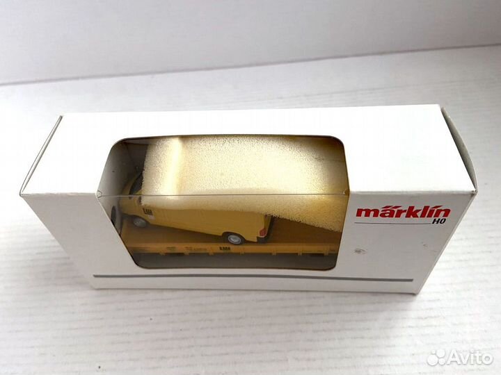 Набор платформа + автомобиль Marklin H0 00754-14