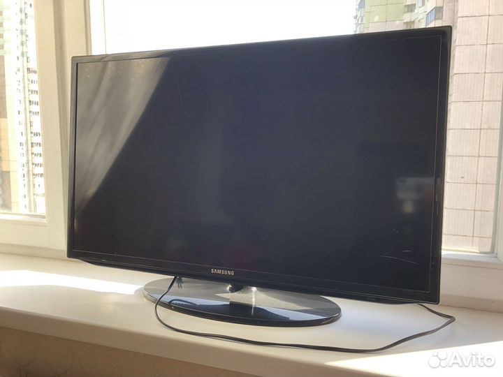 Телевизор samsung