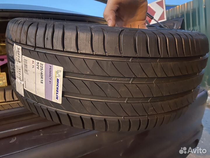 Michelin Primacy 4 225/40 R18 92Y