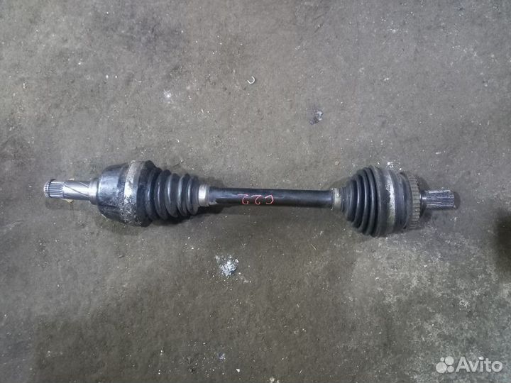 Привод левый вольво S80 8251773