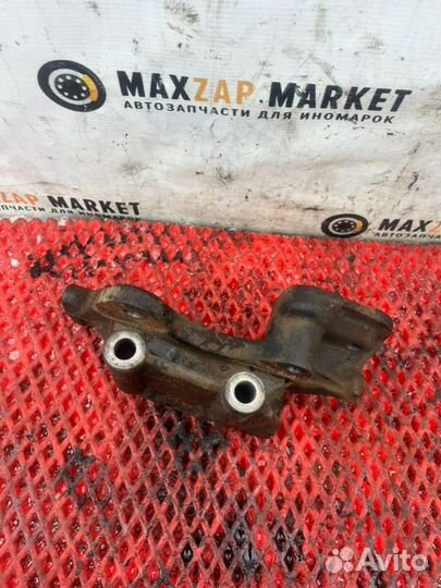 Кронштейн генератора Mitsubishi Outlander 2.4 4G69