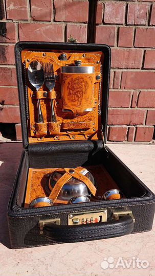 Подарочный набор, кожаный чемодан