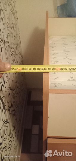 Детская кроватка