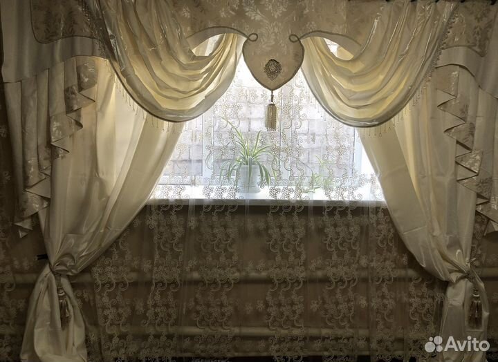 Шторы с ламбрекеном бу