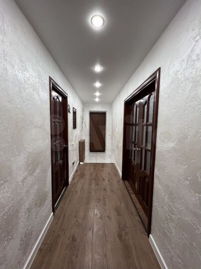 3-к. квартира, 71,5 м², 1/5 эт.