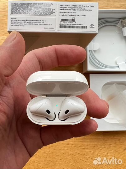 Беспроводные наушники Apple AirPods оригинал