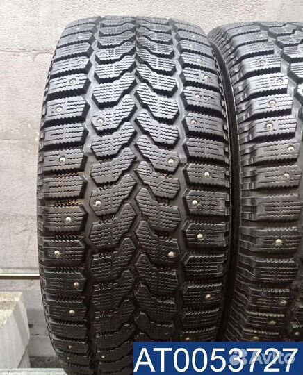 Yokohama Ice Guard F700S 215/60 R16 98V