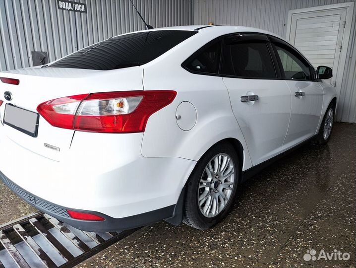 Ford Focus 1.6 МТ, 2013, 295 000 км