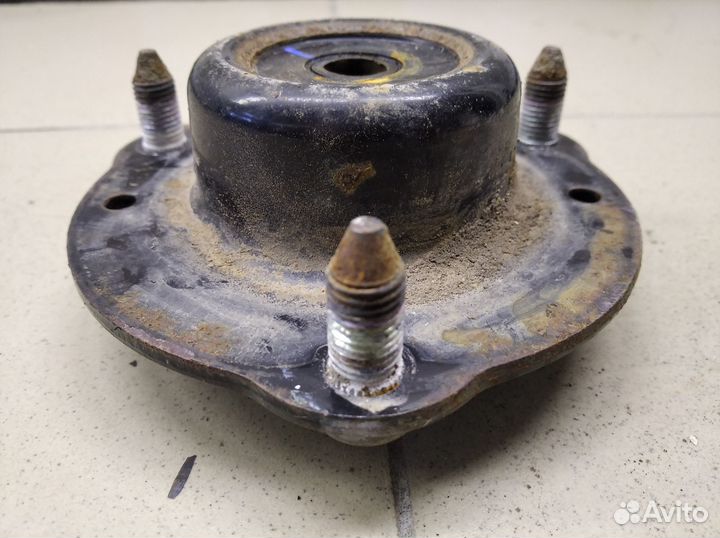 Опора переднего амортизатора Hi Lux 2015