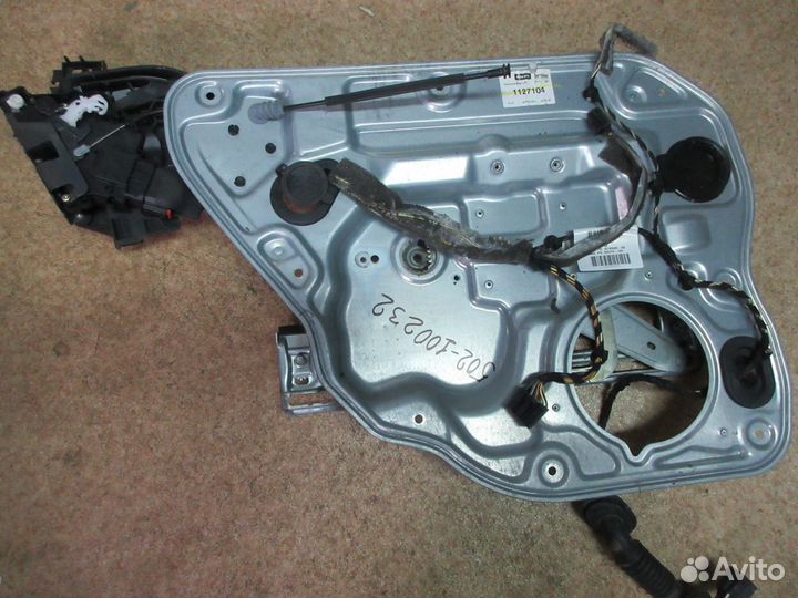 Стеклоподъёмник электрический задний Volvo S 40