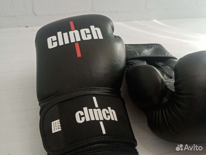 Боксерские перчатки