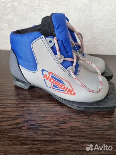 Лыжные ботинки детские 30 размер