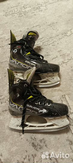 Продам коньки Bauer 3X размер 3,5 jr