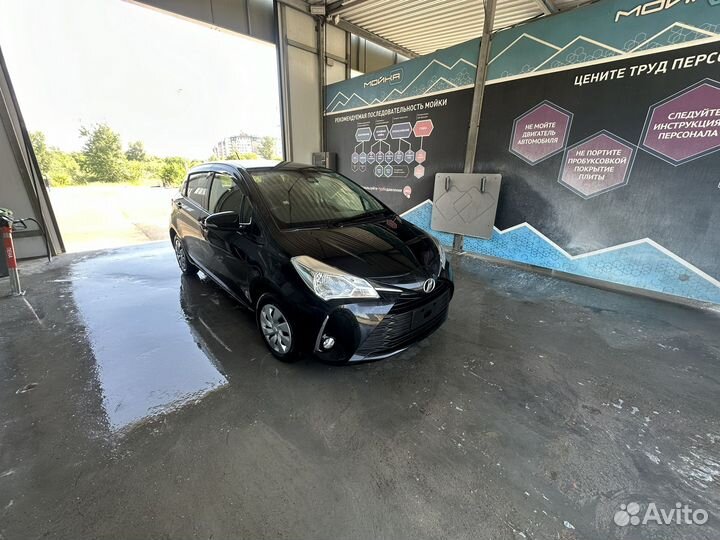 Toyota Vitz 1.0 CVT, 2018, 100 000 км