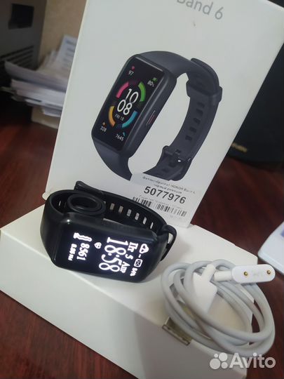 Смарт часы honor band 6