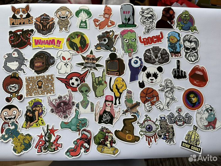 Наклейки стикеры на ноутбук телефон холодильник