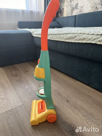 Пылесос детский вертикальный