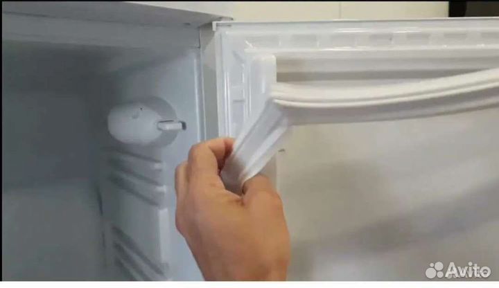 Уплотнитель двери морозильной камеры Атлант-Минск