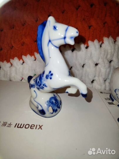 Статуэтки Гжель