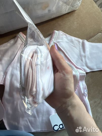 Новые рукавички для новорожденного mothercare