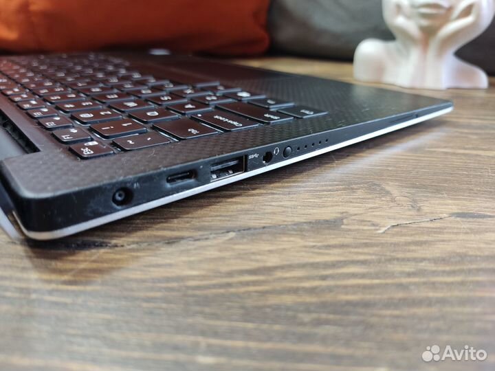Ультрабук Dell XPS 13 9350