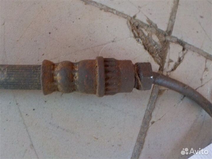 Шланг тормозной задний левый Renault Duster