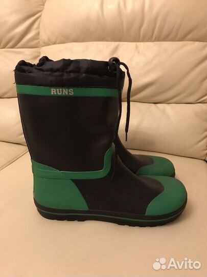 Резиновые сапоги в отличном состоянии