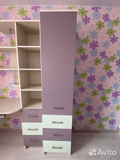 Школьный уголок