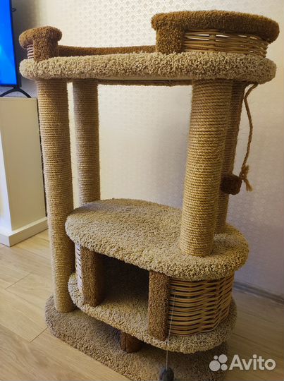 Когтеточка с домиком и лежанкой