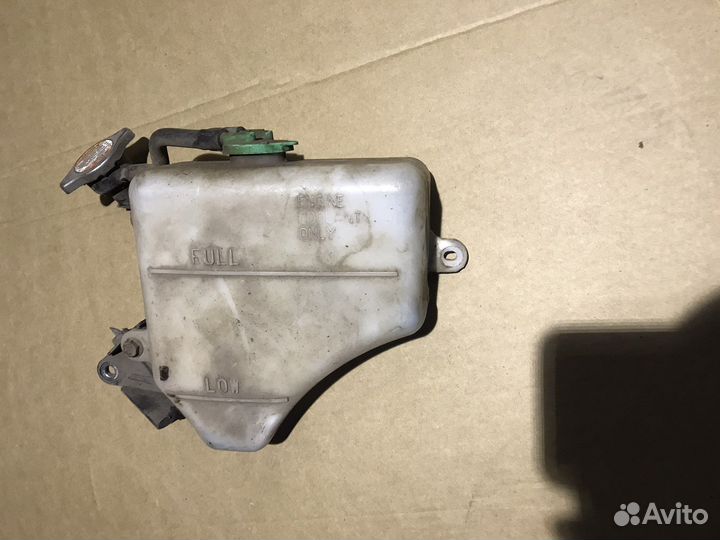 Расширительный бачок Сузуки сх4