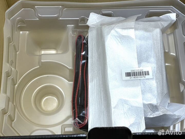 Canon RP Body+Adapter EF-EOS R Новый