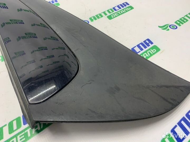 Молдинг крыла задний левый Citroen C4 Picasso