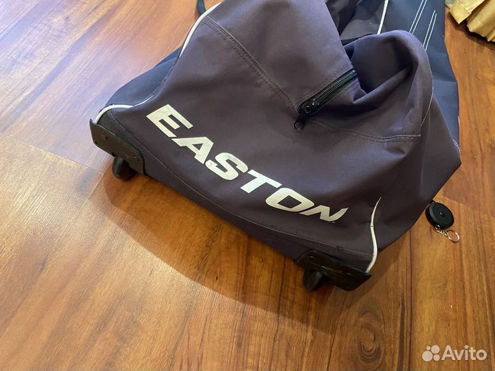 Хоккейный баул на колесах Easton