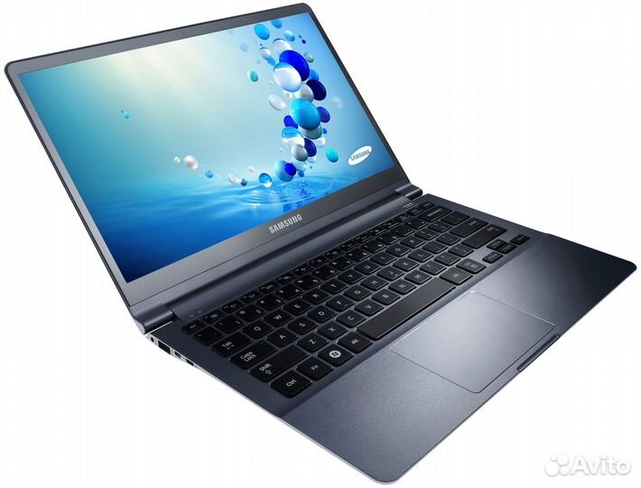 Ультрабук Samsung Core i5, SSD, HD+ IPS, металл