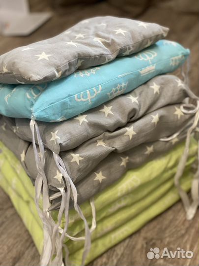 Бортики в кроватку