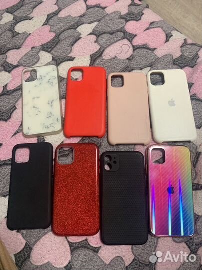 Чехолы на iPhone 11
