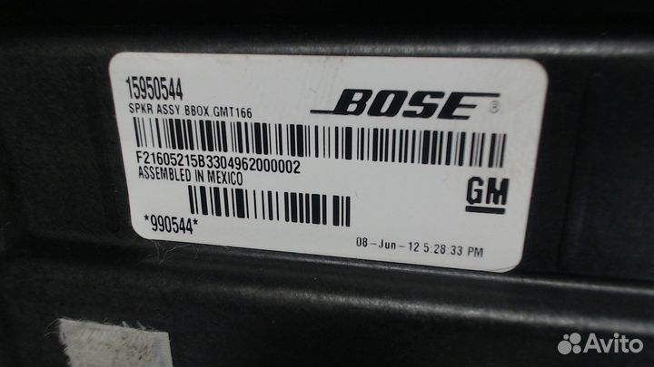 Сабвуфер Cadillac SRX, 2012