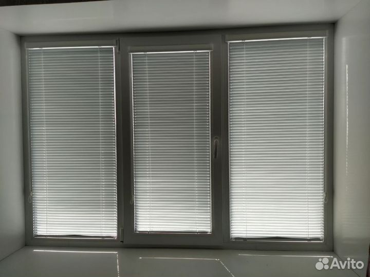 Жалюзи оконные