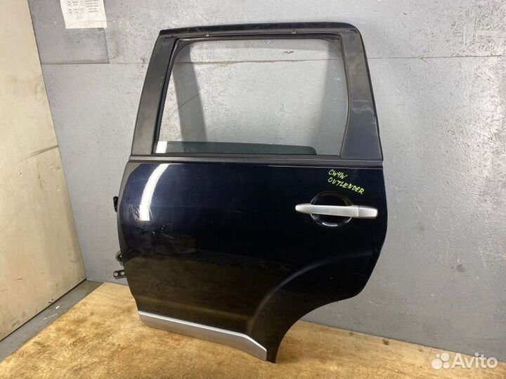 Задняя Левая Дверь Mitsubishi Outlander XL