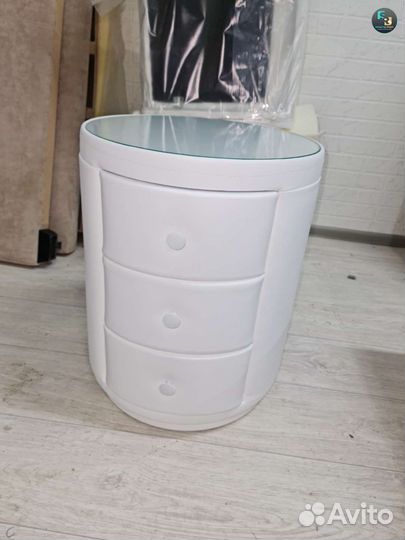 Тумбы прикроватная