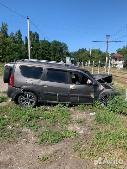 LADA Largus 1.6 МТ, 2021, битый, 108 000 км