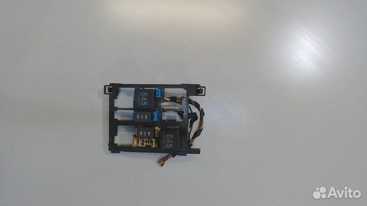 Блок реле Volkswagen Tiguan, 2012