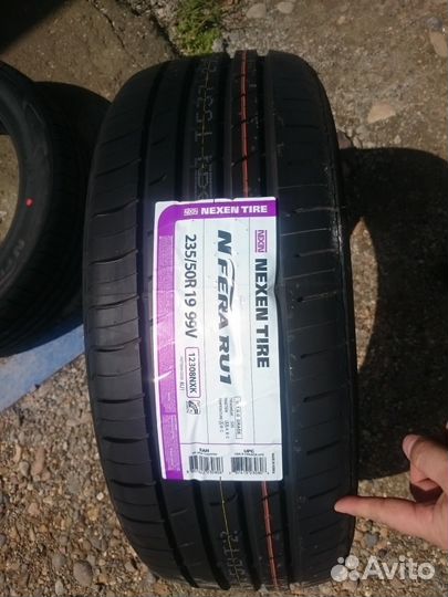 Nexen N Fera RU1 235/50 R19 99V