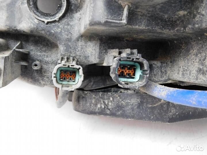 Фара правая Nissan X-Trail