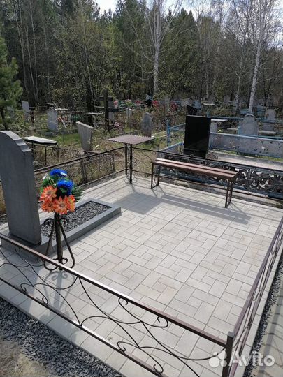Памятники,подставки,цветники,вазы,гравировка