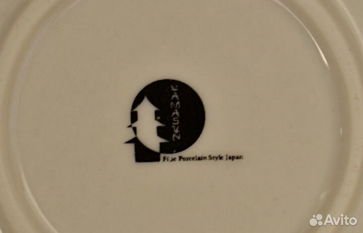 Тарелка для яиц с ручкой