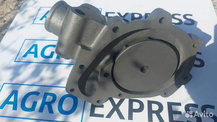 Водяной насос 162084060704 Valtra Case новый