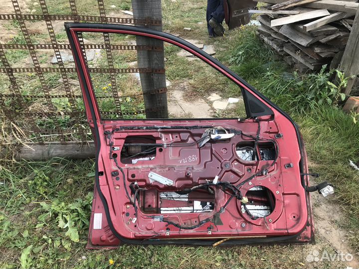 Дверь передняя левая Hyundai Sonata IV (EF)